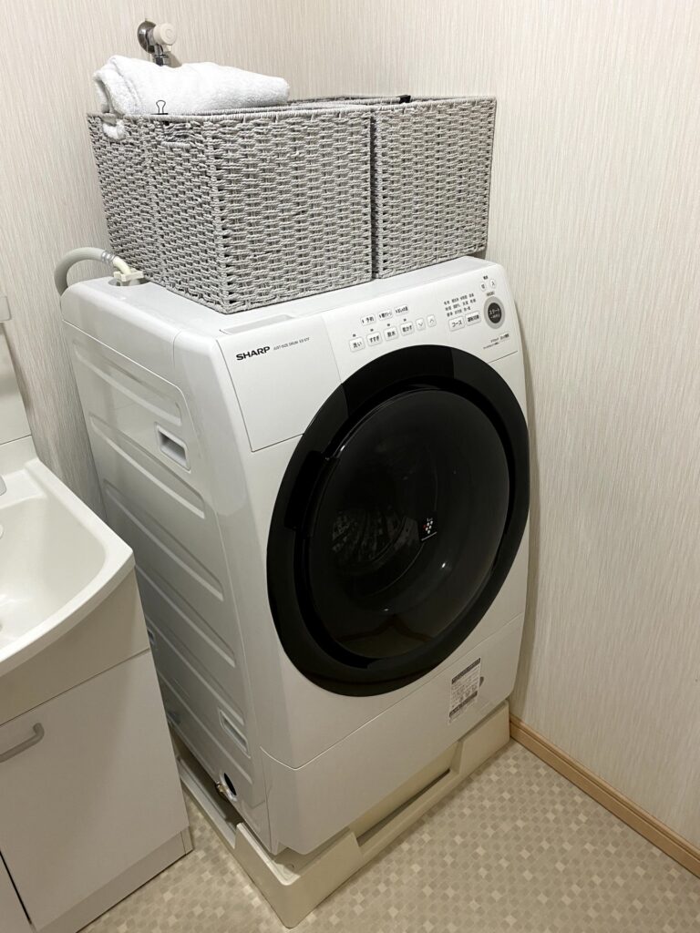 SHARP ドラム式洗濯機 ES-S7F-WR 7kg 2021年製 J130+giftsmate.net